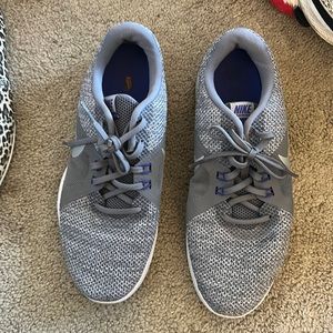 Nike sneakers size 10
